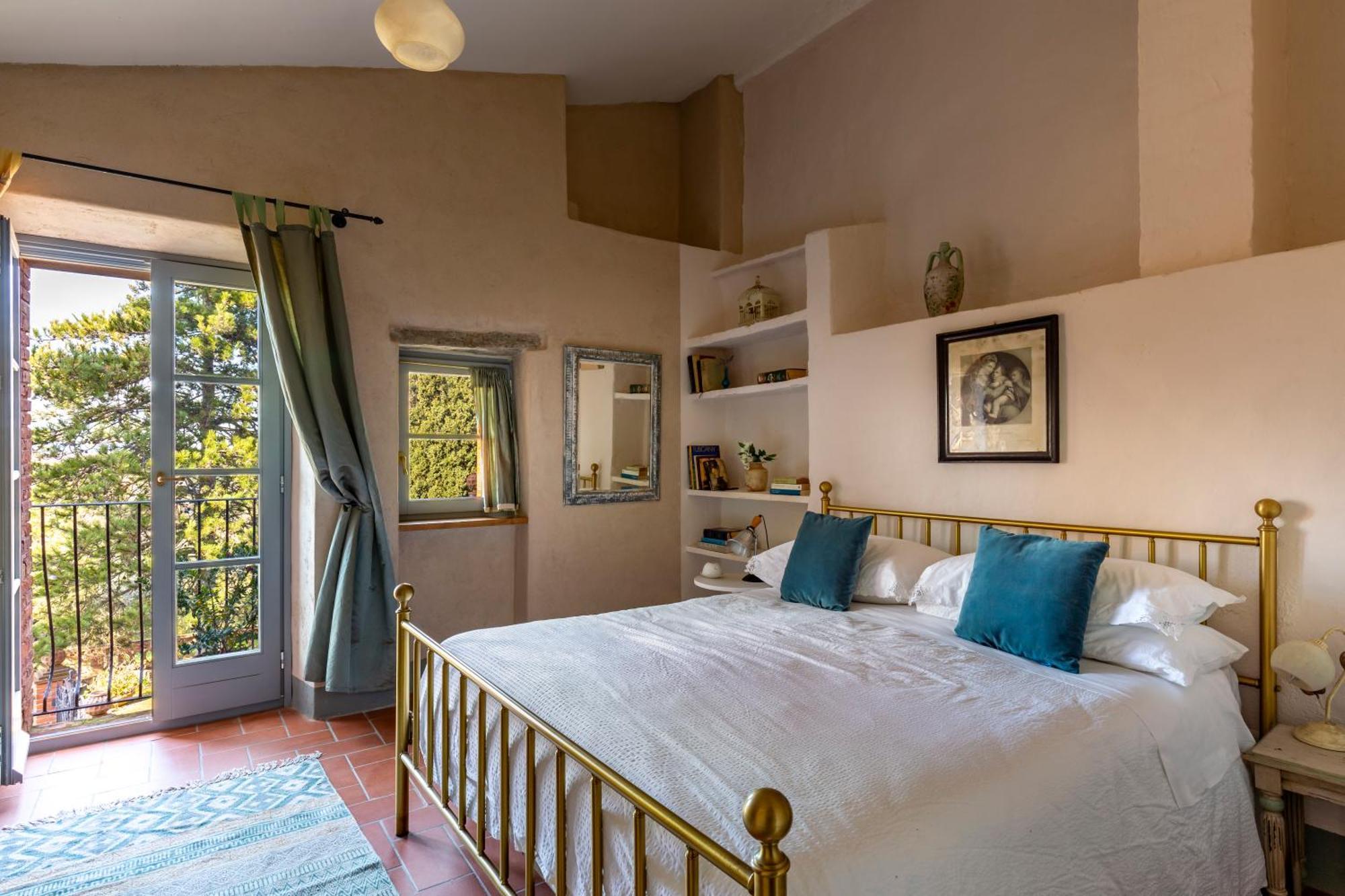 Casa Ezio Marchi - Due Appartamenti E Una Family Suite Bettolle Exterior foto